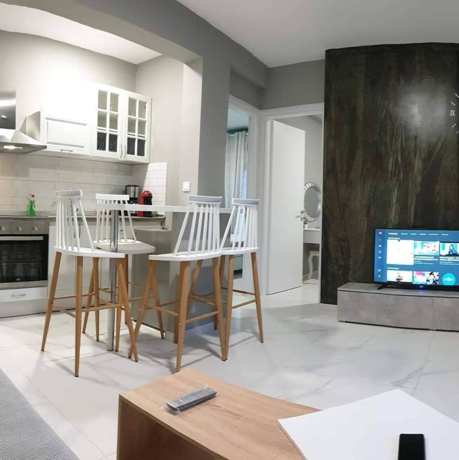 Diamond Lux Apartment PalaiónTsiflíkion Dış mekan fotoğraf