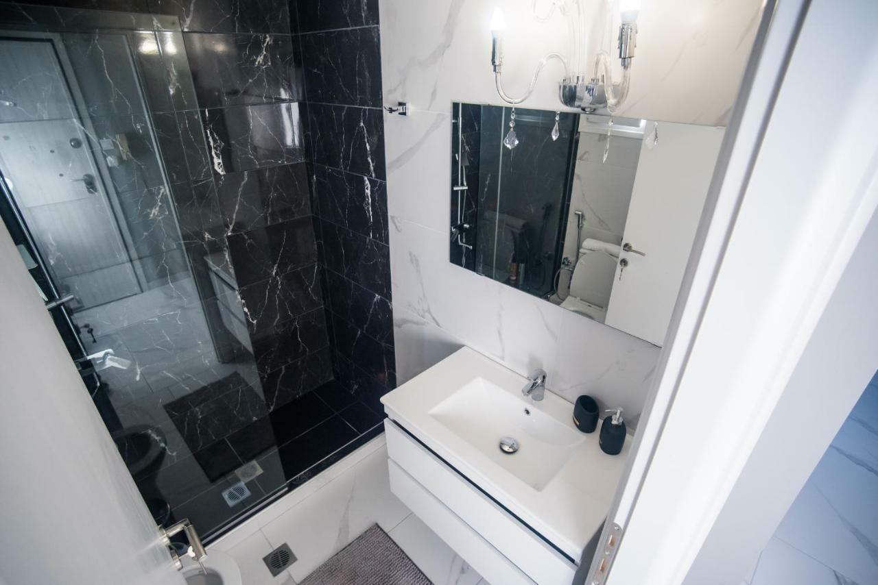 Diamond Lux Apartment PalaiónTsiflíkion Dış mekan fotoğraf