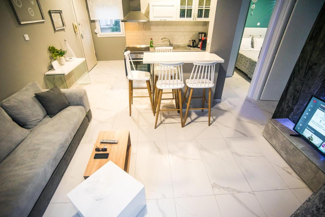 Diamond Lux Apartment PalaiónTsiflíkion Dış mekan fotoğraf