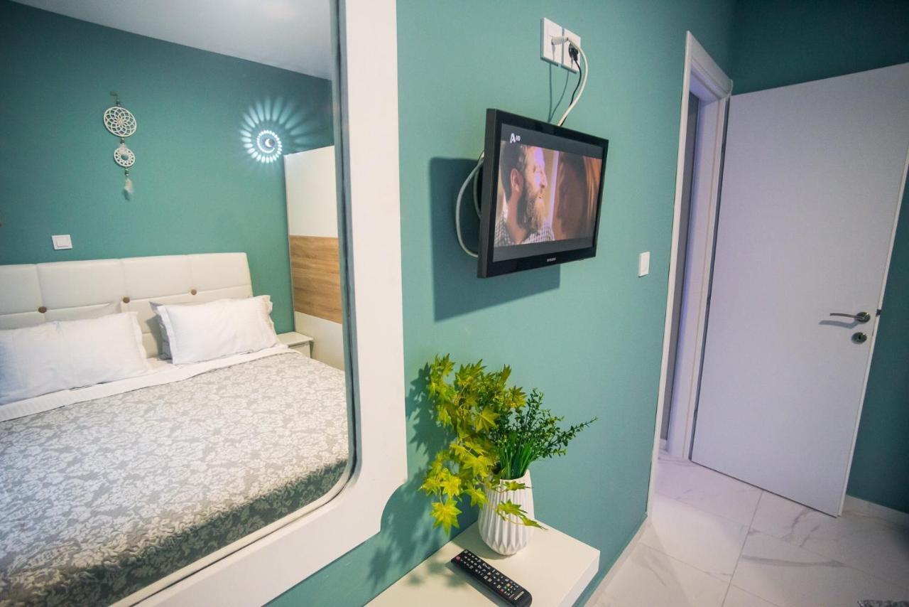 Diamond Lux Apartment PalaiónTsiflíkion Dış mekan fotoğraf