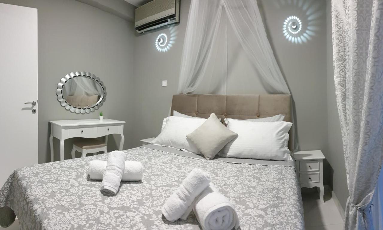 Diamond Lux Apartment PalaiónTsiflíkion Dış mekan fotoğraf